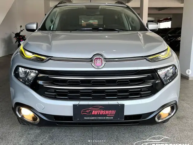 Carro Fiat Toro 2017 Freedom 1.8 AT6 4x2 (Flex)