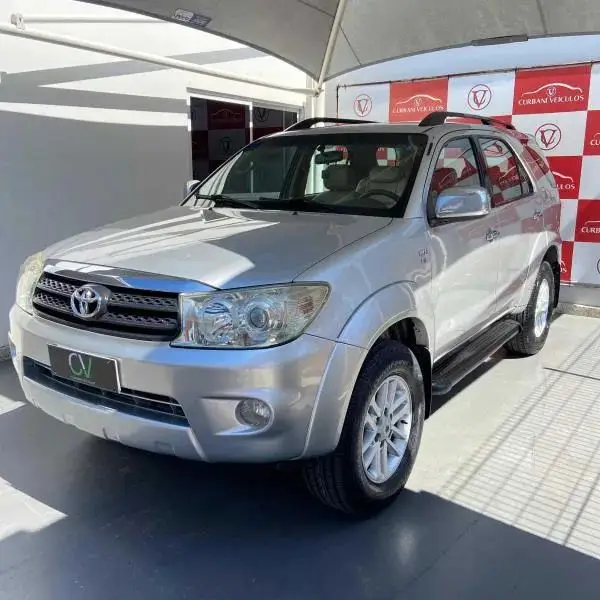Carro Toyota Hilux SW4 2010 SR 4x2 2.7 VVT-i (aut)