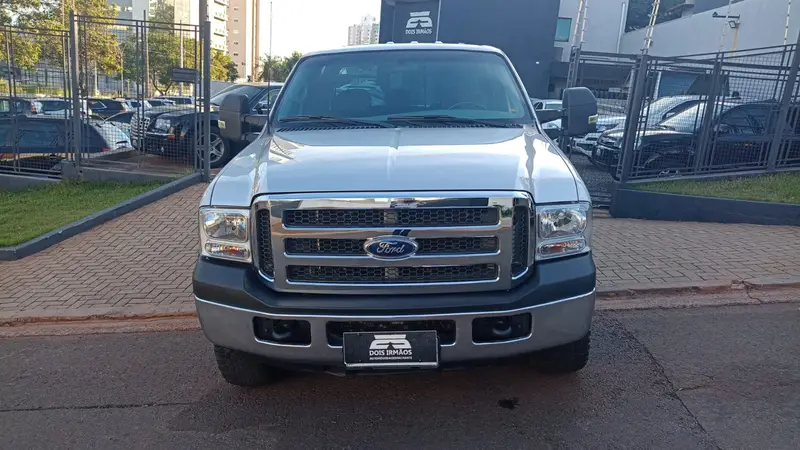 Ford F-250 XLT 4x2 3.9 (Cab Dupla)