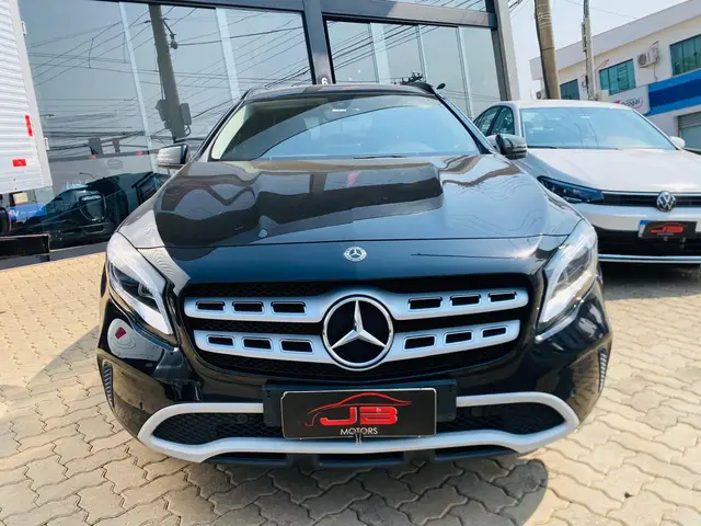 Carro Mercedes-Benz GLA 200 2020 Style 1.6 Turbo (Aut)