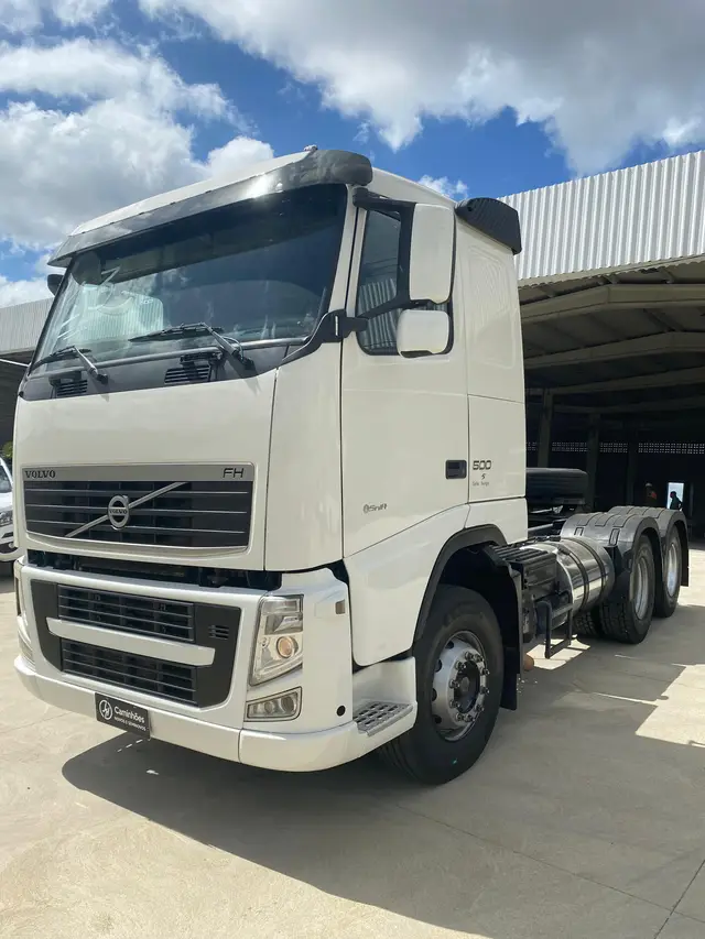 Carro Volvo FH 500 2013 6X4
