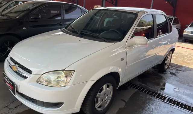 Carro Chevrolet Classic 2014 LS VHC E 1.0 (Flex)