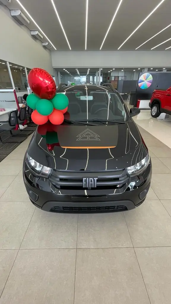 Carro Fiat Mobi 2025 Trekking 1.0