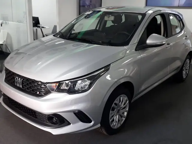 Carro Fiat Argo 2025 Drive 1.0