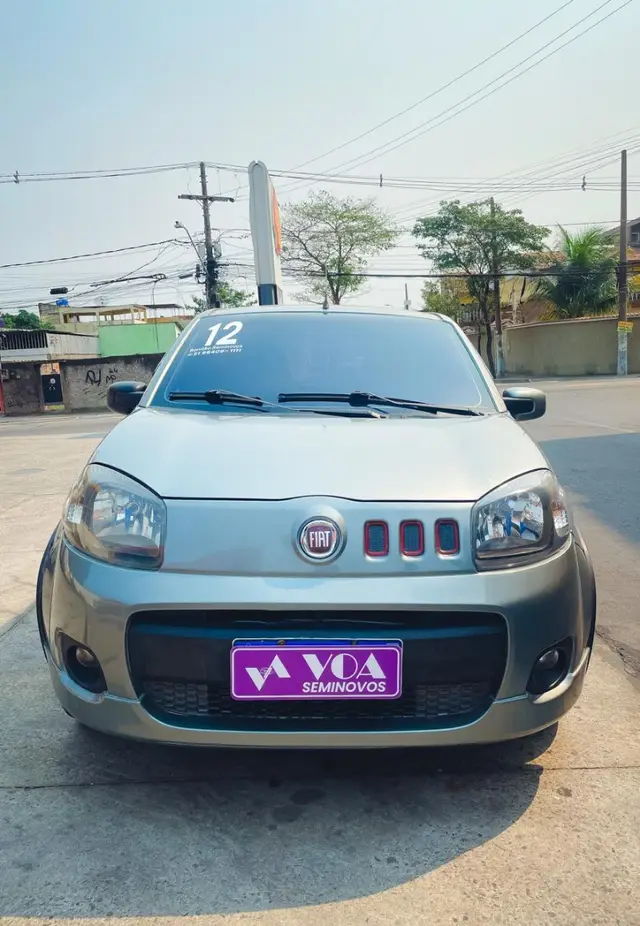 Carro Fiat Uno 2012 Sporting 1.4 8V (Flex) 2p