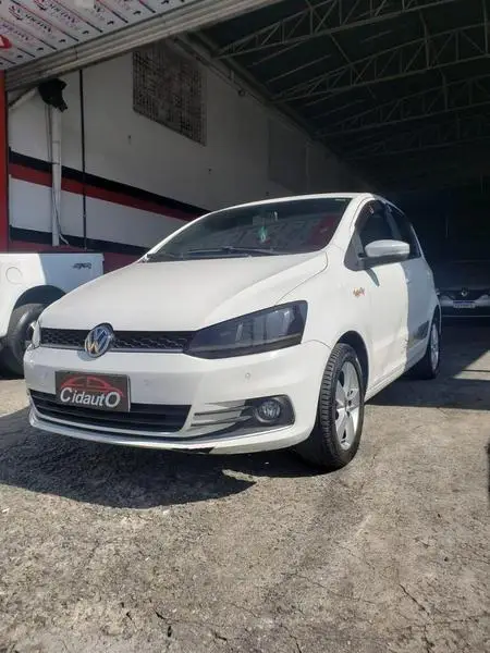 Carro Volkswagen Fox 2015 1.6 MSI Rock in Rio (Flex)