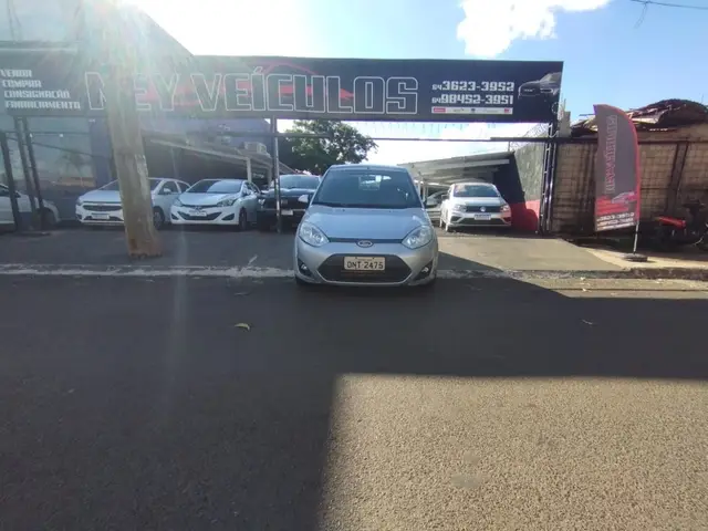 Carro Ford Fiesta Hatch 2014 S Plus 1.0 RoCam (Flex)