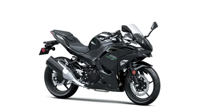 Carro Kawasaki Ninja 2025 500