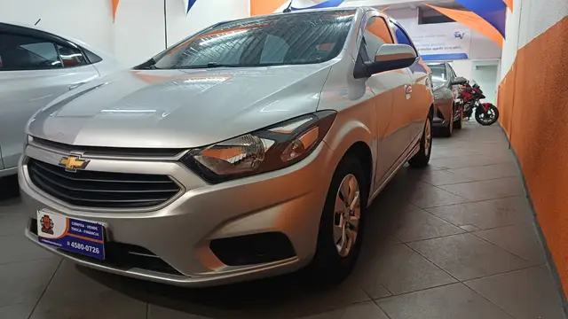 Carro Chevrolet Onix 2019 1.0 LT SPE/4