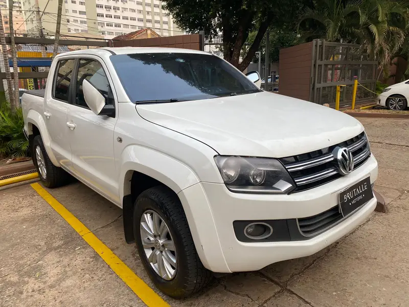 Volkswagen Amarok 2.0 CD 4x4 TDi Highline (Aut)