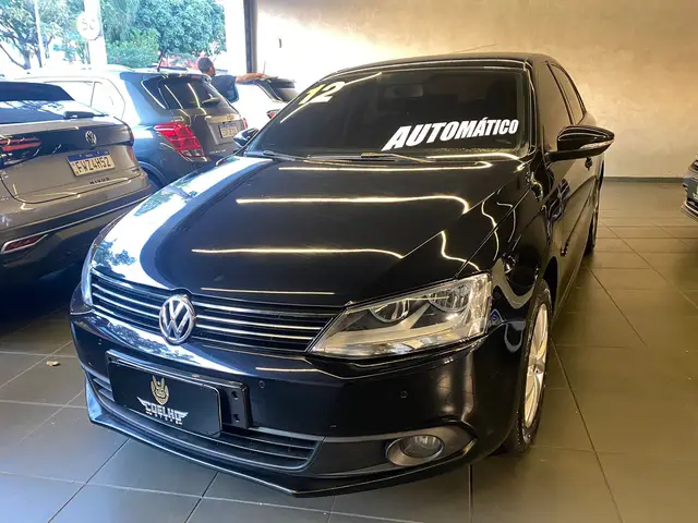 Carro Volkswagen Jetta 2012 2.0 Comfortline Tiptronic (Flex)