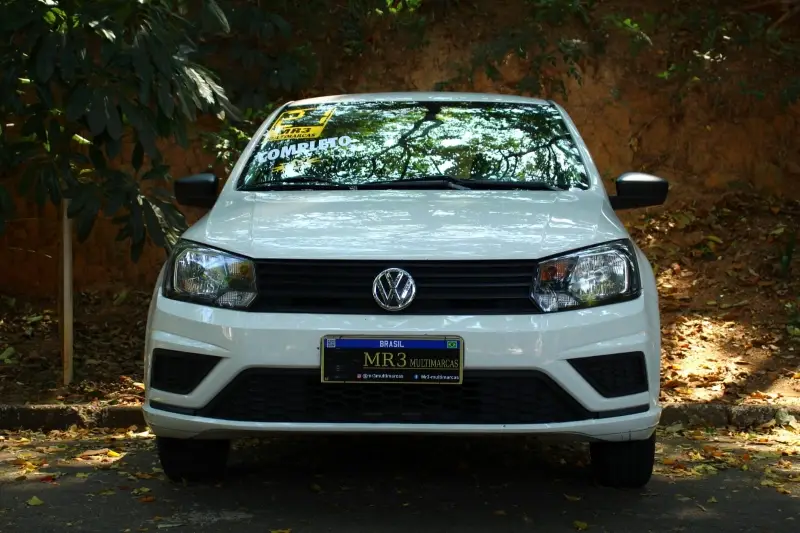 Volkswagen Voyage 1.0 MPI (Flex)