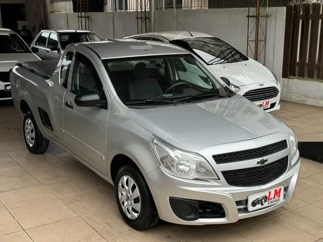 Carro Chevrolet Montana 2015 LS 1.4 (Flex)