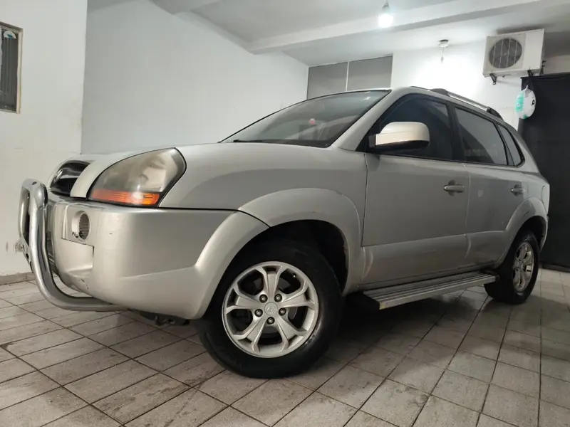Hyundai GLS 2.0 16V (aut)