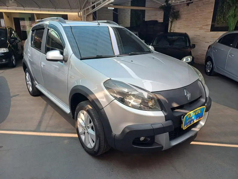 Renault Sandero Stepway 1.6 8V (flex)