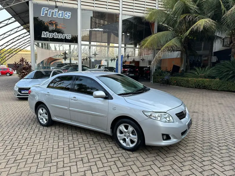 Toyota Corolla Sedan GLi 1.8 16V (flex) (aut)