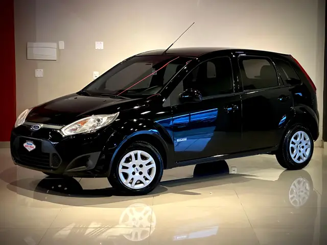 Carro Ford Fiesta Hatch 2013 SE Rocam 1.6 (Flex)