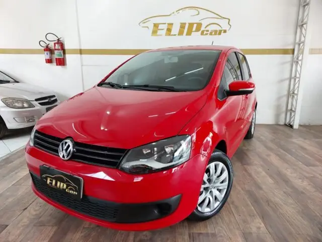 Carro Volkswagen Fox 2014 1.6 VHT (Flex)