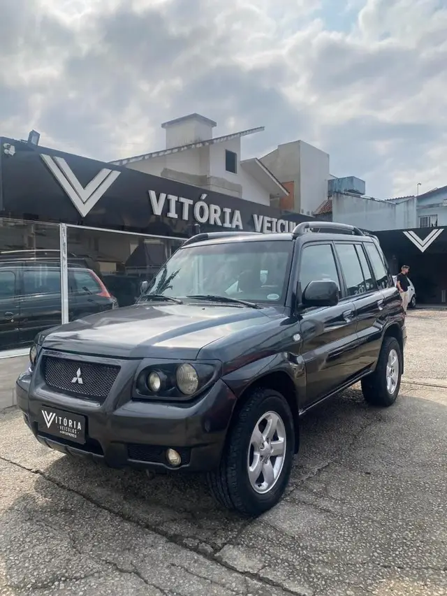 Carro Mitsubishi Pajero TR4 2007 2.0 16V (aut)
