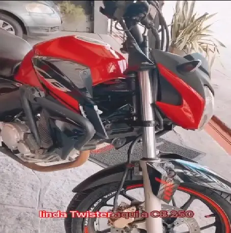 Moto Honda CB 250F Twister 2022 ABS