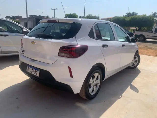 Carro Chevrolet Onix 2021 1.0 (Flex)