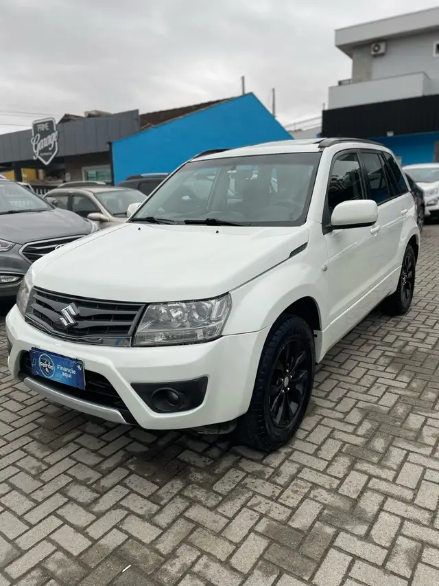 Carro Suzuki Grand Vitara 2013 2.0 16V 2WD