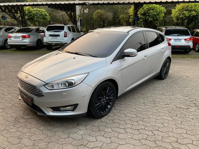 Ford Focus Hatch Titanium 2.0 PowerShift