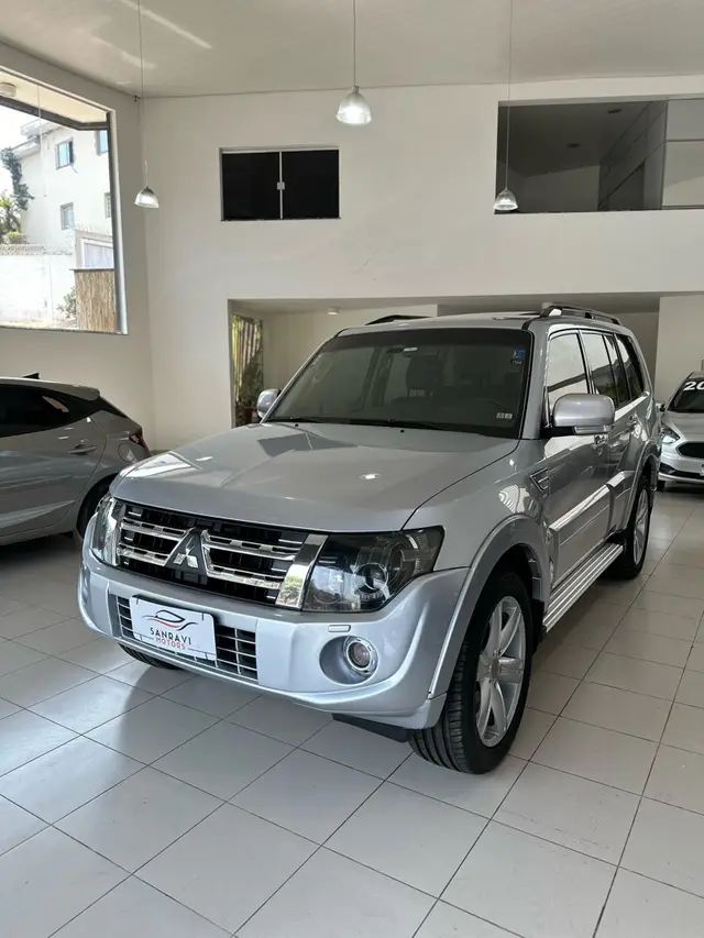 Carro Mitsubishi Pajero Full 2014 3.2 DI-D 3D HPE 4WD