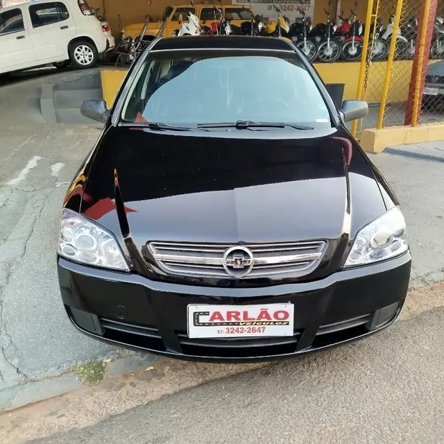 Carro Chevrolet Astra Hatch 2007 Advantage 2.0 (Flex)