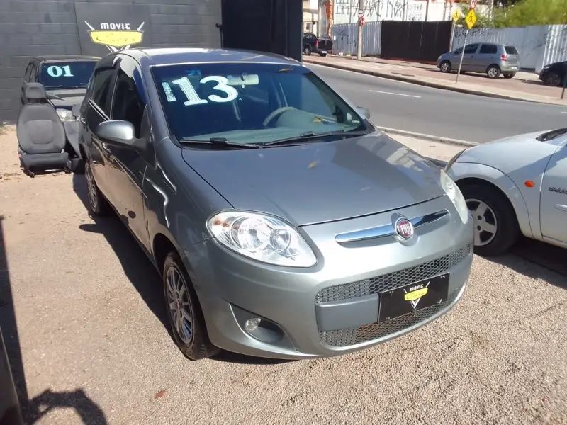 Fiat Palio Attractive 1.0 8V (Flex)