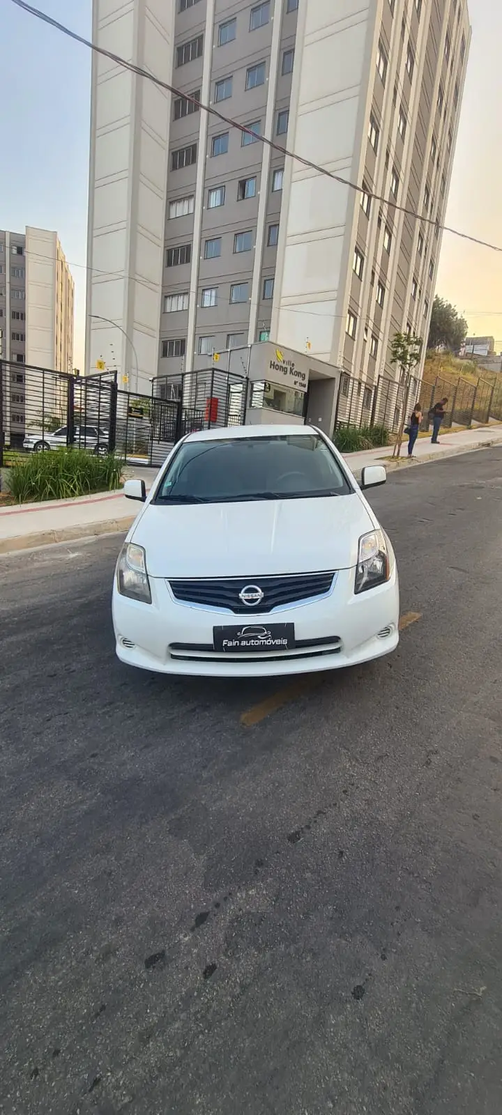Nissan Versa 1.6 16V SL (Flex)