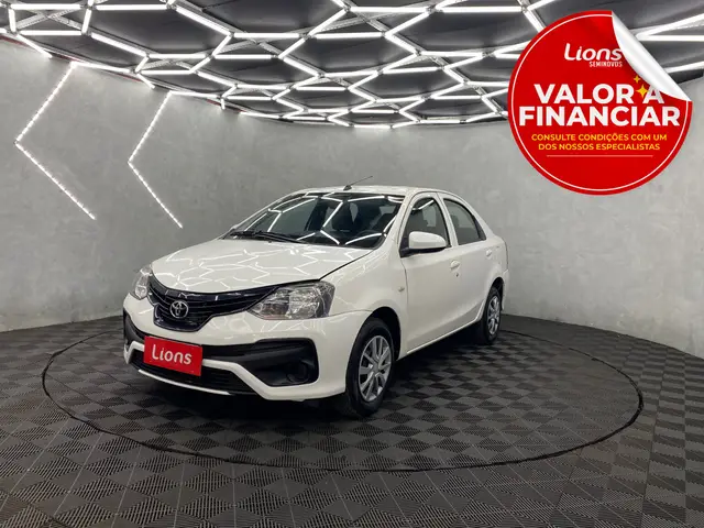 Carro Toyota Etios Sedan 2020 X 1.5 (Flex)