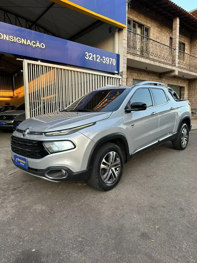 Carro Fiat Toro 2017 Volcano 2.0 diesel AT9 4x4