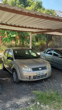 Carro Ford Fiesta Hatch 2008 Fly 1.0 (Flex)