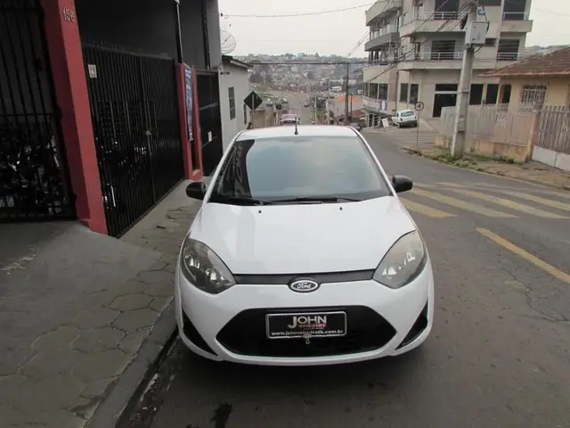 Carro Ford Fiesta Sedan 2013 1.6 (Flex)