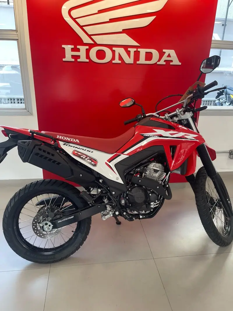 Honda XR 300L Tornado