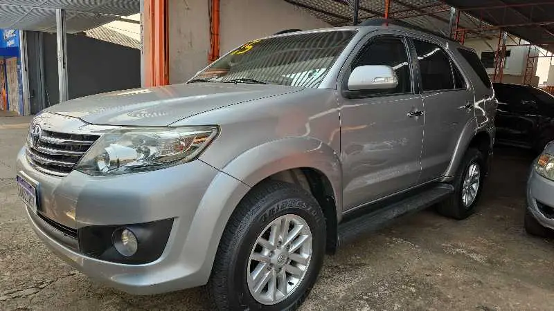 Toyota SW4 SR 4x2 2.7/ 2.7 Flex 16V Aut.