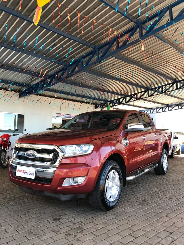 Carro Ford Ranger Cabine Dupla 2017 Ranger 3.2 XLT CD 4x4 (Aut)