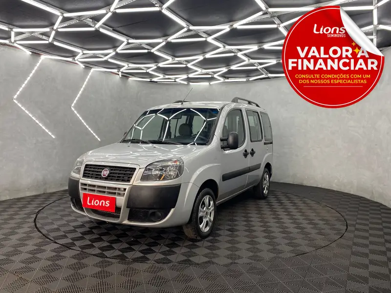 Fiat Doblò Essence 1.8 16V (Flex)