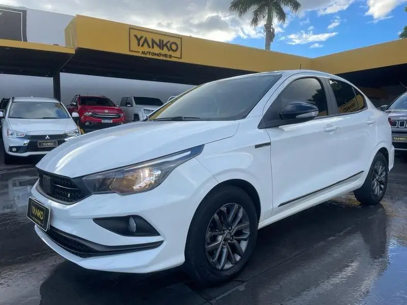 Fiat Cronos Drive 1.3 S-Design (Flex)