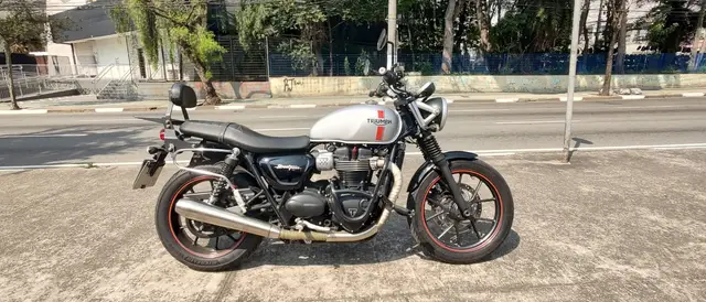 Carro Triumph Street Twin 2016 Street Twin