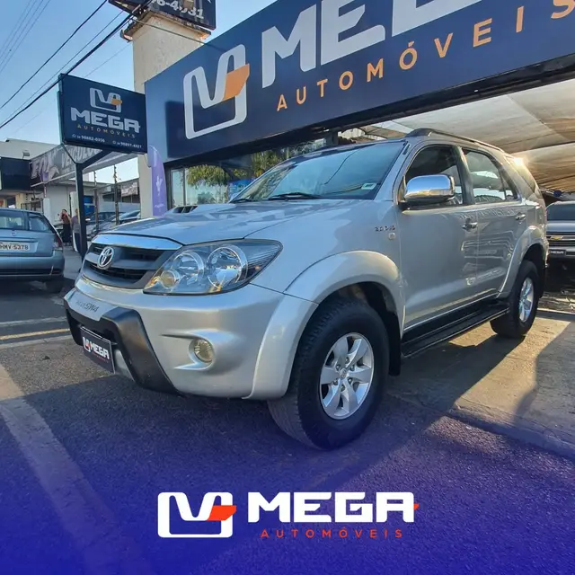 Carro Toyota Hilux SW4 2006 SRV 4x4 3.0 Turbo  (aut)