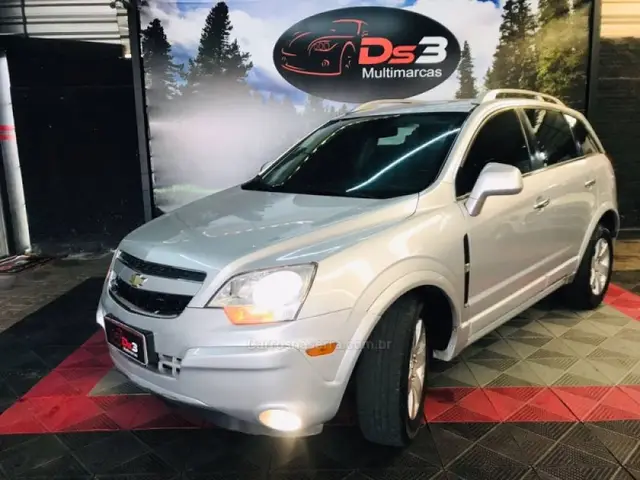 Carro Chevrolet Captiva 2011 Sport 2.4 16V (Aut)