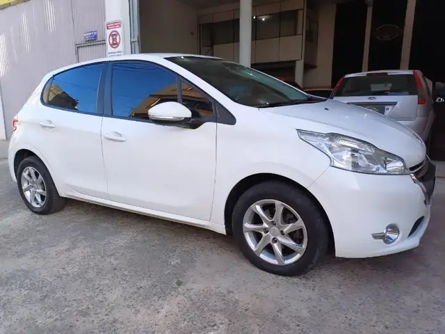 Carro Peugeot 208 2015 Active Pack 1.6 16V (Flex) (Aut)