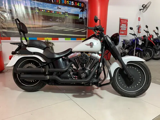 Carro Harley-Davidson Softail 2011 Fat Boy(Black)