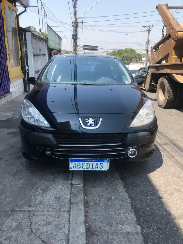 Carro Peugeot 307 Sedan 2009 Presence 1.6 16V (flex)