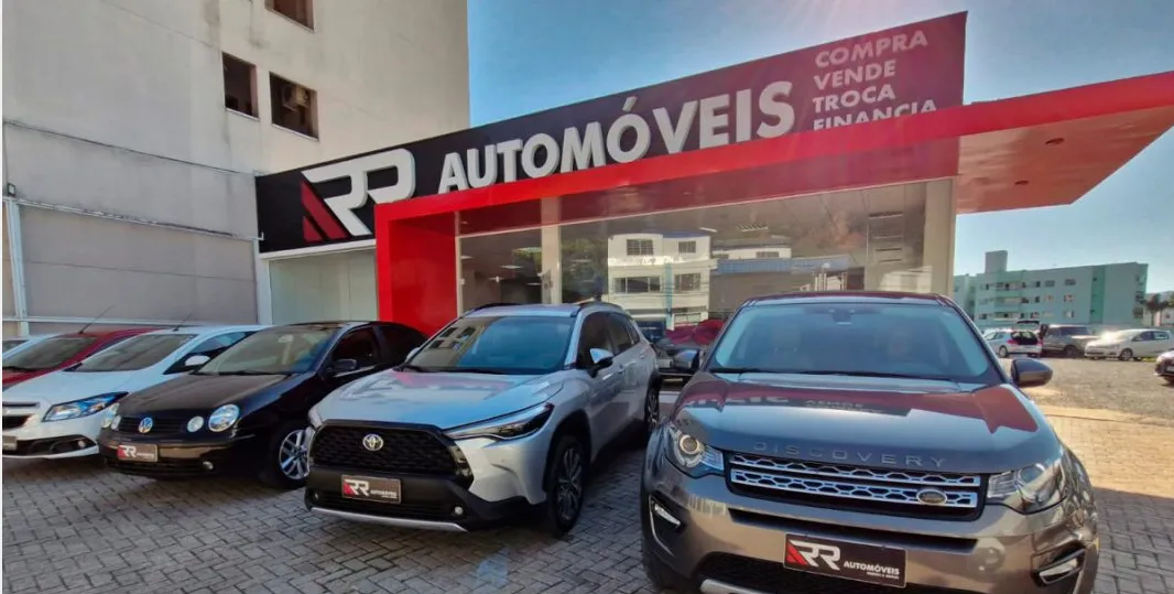 Fachada da loja RR AUTOMOVEIS LTDA - Brusque - SC