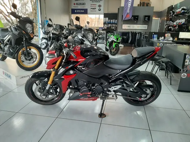 Carro Suzuki GSX S 1000 2017 1000