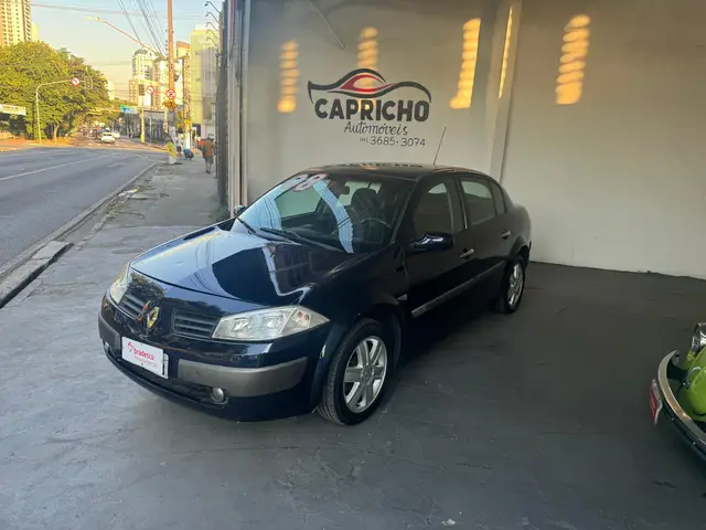 Carro Renault Megane Sedan 2008 Mégane Sedan Dynamique 2.0 16V (aut)