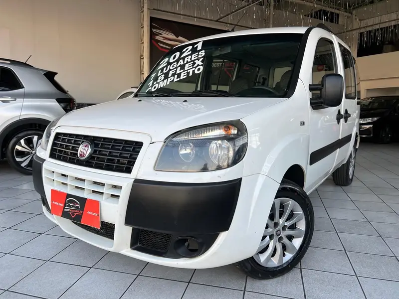Fiat Doblò Essence 1.8 16V (Flex)
